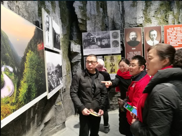 我系组织教师党员开展“学党史、知党恩、跟党走”参观学习活动