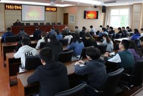 说明: 2019年10月31日彭光辉副经理上党课 (6)